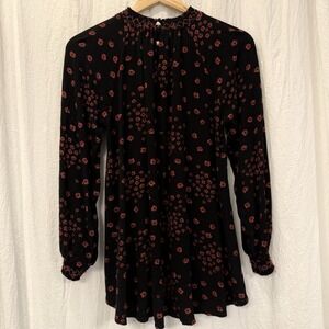 Free People Womens Size Small Flowers in Her‎ Hair Tunic Black Red Floral Career